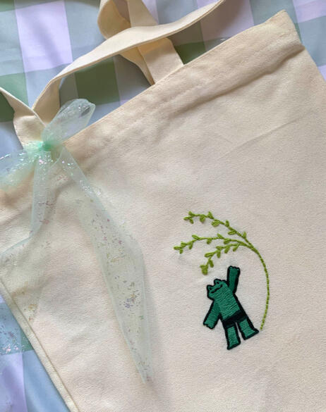hand embroidered tote